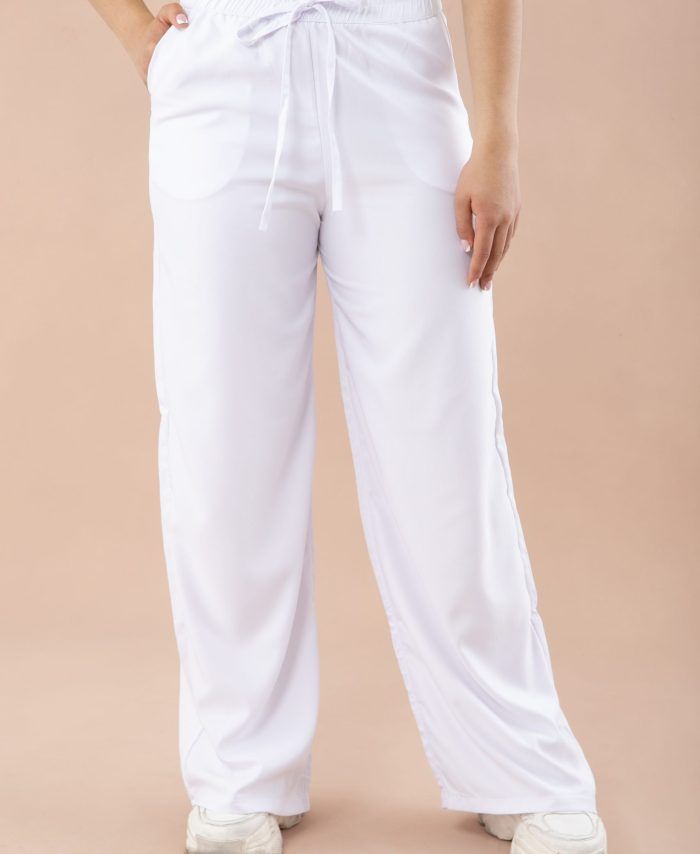 Pantalón estilo palazo con resorte en cintura