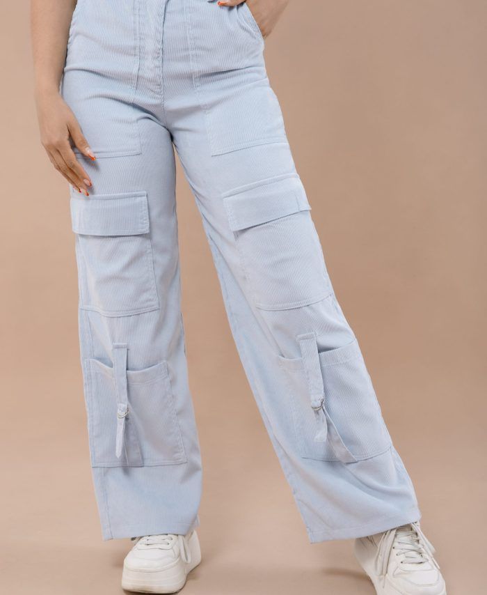 Cargo tiro alto, estilo palazo