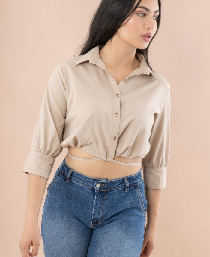 Blusa corta con cordón en cintura, manga 3/4