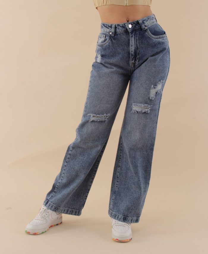 Pantalón estilo palazo con destroyer